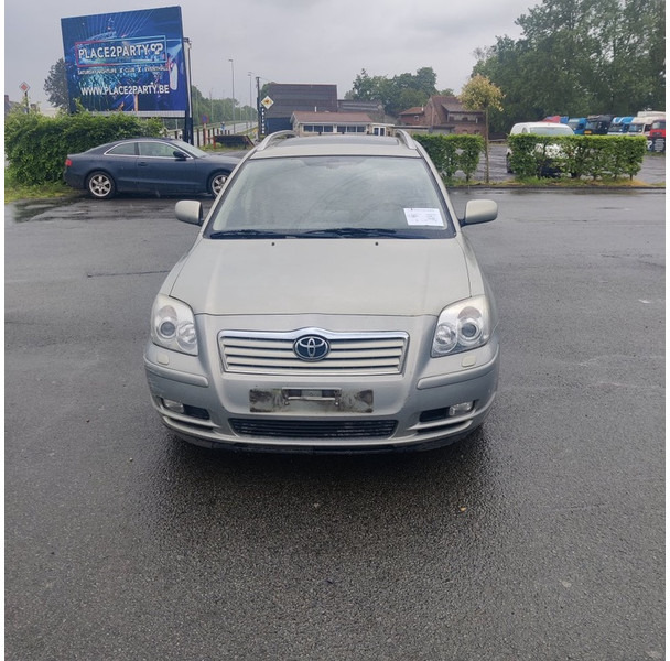 Toyota Avensis - Personbil: bild 1 Toyota Avensis - Personbil: bild 1