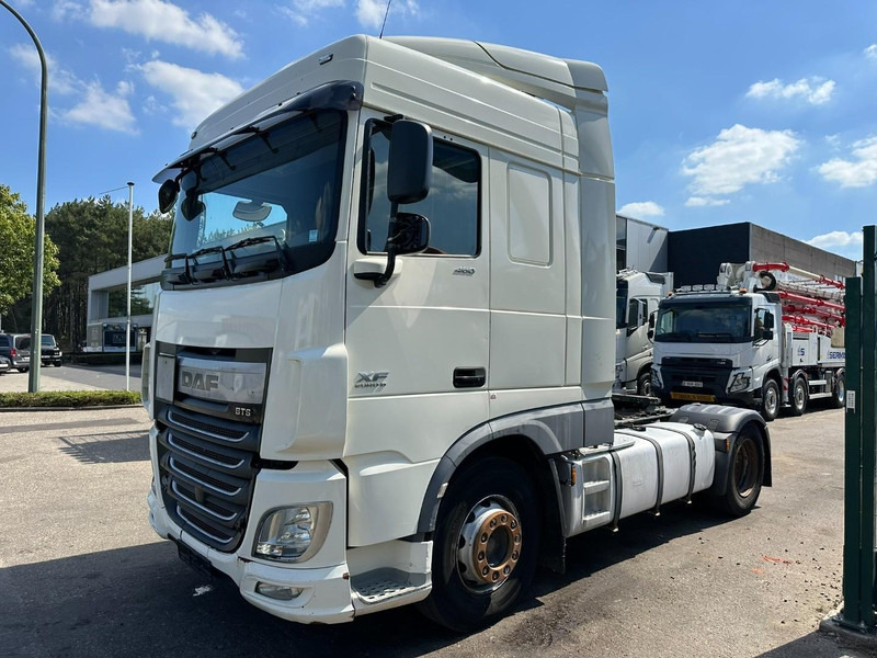 DAF XF 460 RETARDER + PTO HYDR - MX 13L - 460HP - SPACECAB - A/C - FRIGO - SPOILERS - EURO 6 - BE TRUCK - Dragbil: bild 3 DAF XF 460 RETARDER + PTO HYDR - MX 13L - 460HP - SPACECAB - A/C - FRIGO - SPOILERS - EURO 6 - BE TRUCK - Dragbil: bild 3