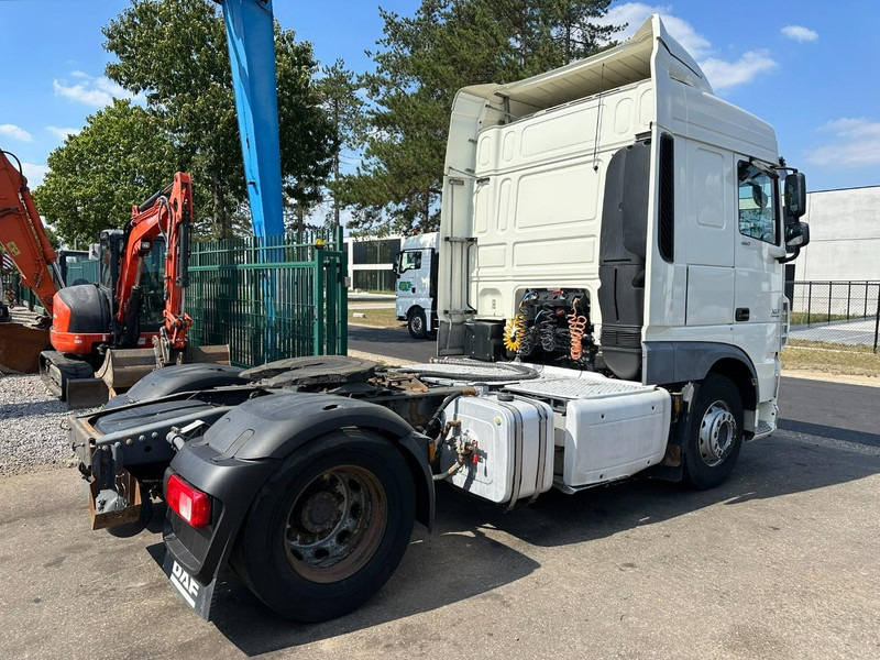DAF XF 460 RETARDER + PTO HYDR - MX 13L - 460HP - SPACECAB - A/C - FRIGO - SPOILERS - EURO 6 - BE TRUCK - Dragbil: bild 4 DAF XF 460 RETARDER + PTO HYDR - MX 13L - 460HP - SPACECAB - A/C - FRIGO - SPOILERS - EURO 6 - BE TRUCK - Dragbil: bild 4