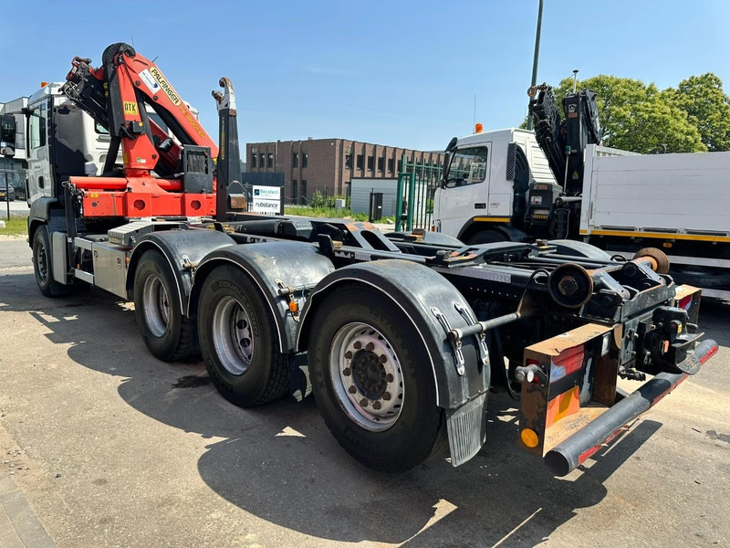 MAN TGS 35.400 8x4 TRIDEM HOOKLIFT T22 + CRANE PALFINGER PK 18001 EH + RADIO - EURO 5 - LIFT/STEERING AXLE - BE TRUCK - Lastväxlare lastbil, Kranbil: bild 5 MAN TGS 35.400 8x4 TRIDEM HOOKLIFT T22 + CRANE PALFINGER PK 18001 EH + RADIO - EURO 5 - LIFT/STEERING AXLE - BE TRUCK - Lastväxlare lastbil, Kranbil: bild 5