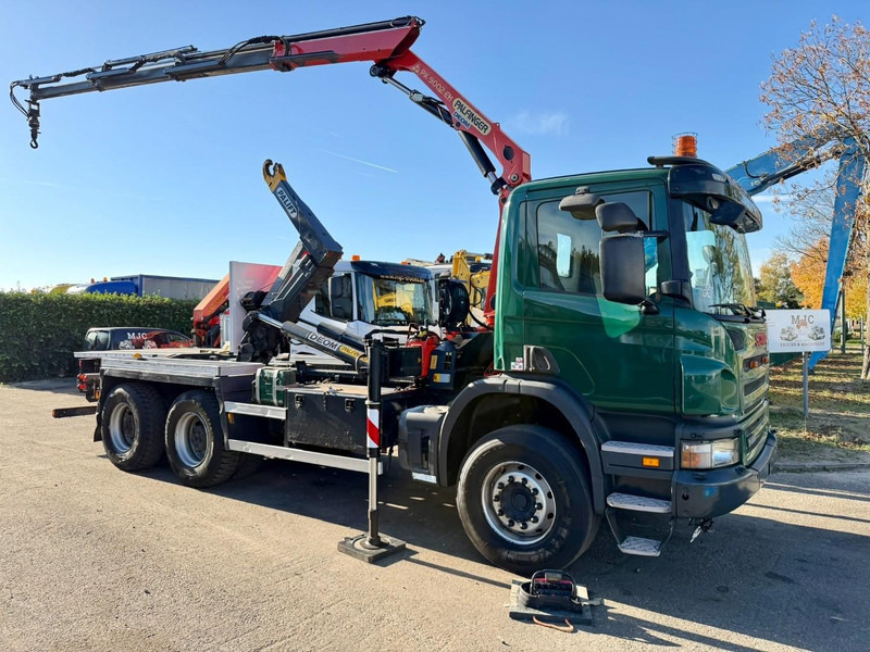 Scania P400 6x4 HOOKLIFT + CRANE PALFINGER PK9001 EH - RETARDER - 5/6F + ROTATOR + RADIO - WB 3m90 - EURO 5 - HUB REDUCTION / SPRING - BE TRUCK - Lastväxlare lastbil, Kranbil: bild 1 Scania P400 6x4 HOOKLIFT + CRANE PALFINGER PK9001 EH - RETARDER - 5/6F + ROTATOR + RADIO - WB 3m90 - EURO 5 - HUB REDUCTION / SPRING - BE TRUCK - Lastväxlare lastbil, Kranbil: bild 1