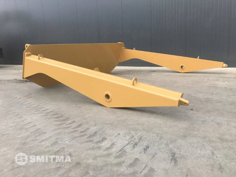 Ny Bakgavellyft för Byggmaskiner Cat 730 NG: bild 7