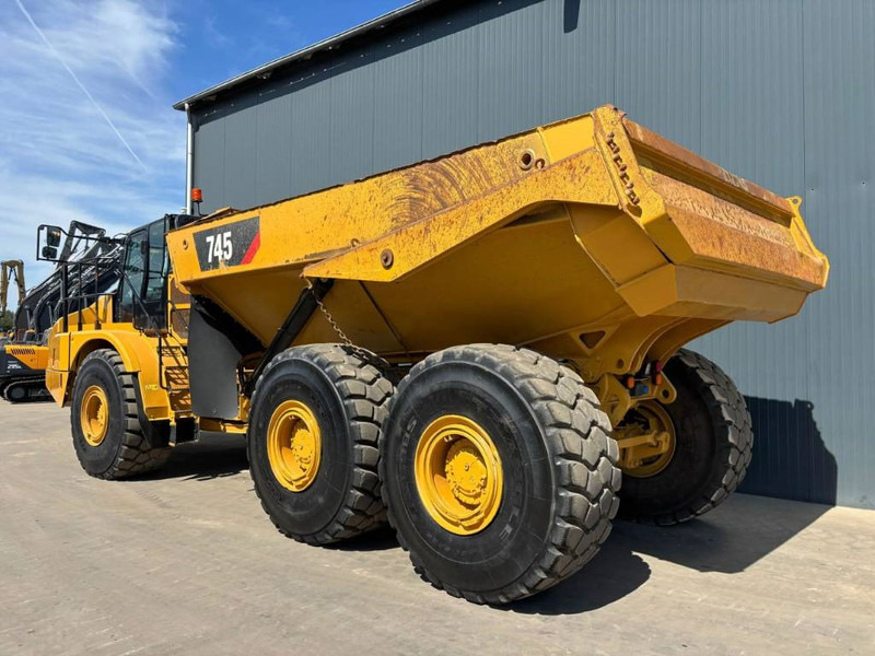 Cat 745 04A - Ramstyrd dumper: bild 2 Cat 745 04A - Ramstyrd dumper: bild 2