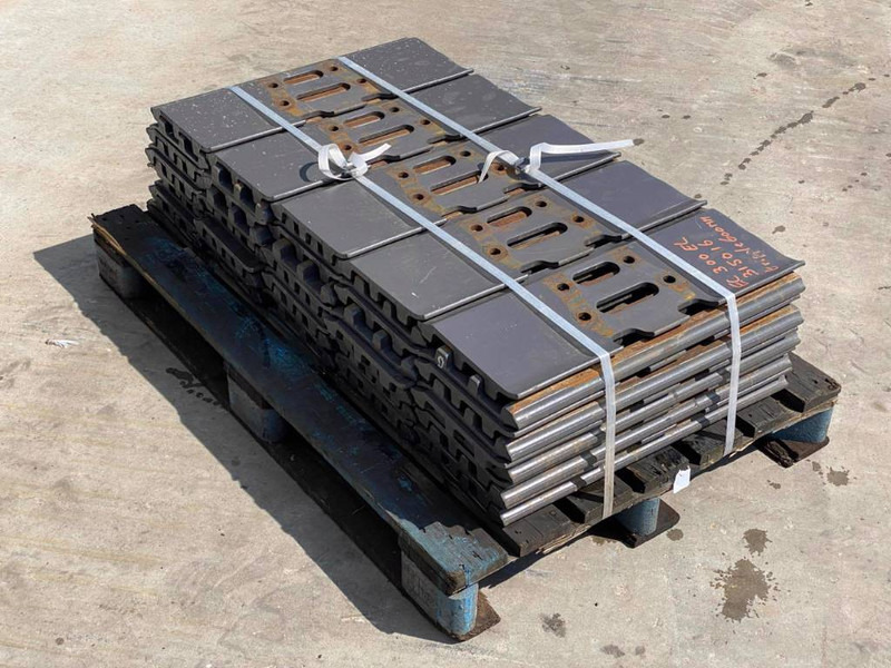 Hyundai R280 / R290 / R320 Shoes/Pads - Ram/ Chassi för Byggmaskiner: bild 2 Hyundai R280 / R290 / R320 Shoes/Pads - Ram/ Chassi för Byggmaskiner: bild 2