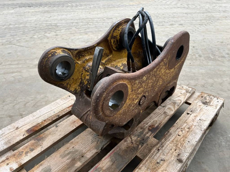 Miller Caterpillar 311D / 312D / 312E / 313F / 314D / 314 - Redskapsfäste för Byggmaskiner: bild 5 Miller Caterpillar 311D / 312D / 312E / 313F / 314D / 314 - Redskapsfäste för Byggmaskiner: bild 5