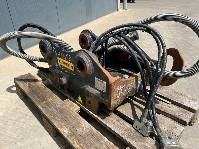 OilQuick OQ65 - M314F / M316F / M318F - Redskapsfäste för Byggmaskiner: bild 3 OilQuick OQ65 - M314F / M316F / M318F - Redskapsfäste för Byggmaskiner: bild 3