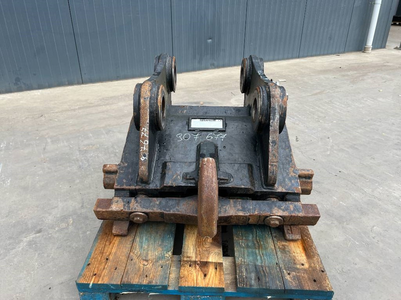 Verachtert CW45 - 330F - Redskapsfäste för Byggmaskiner: bild 2 Verachtert CW45 - 330F - Redskapsfäste för Byggmaskiner: bild 2