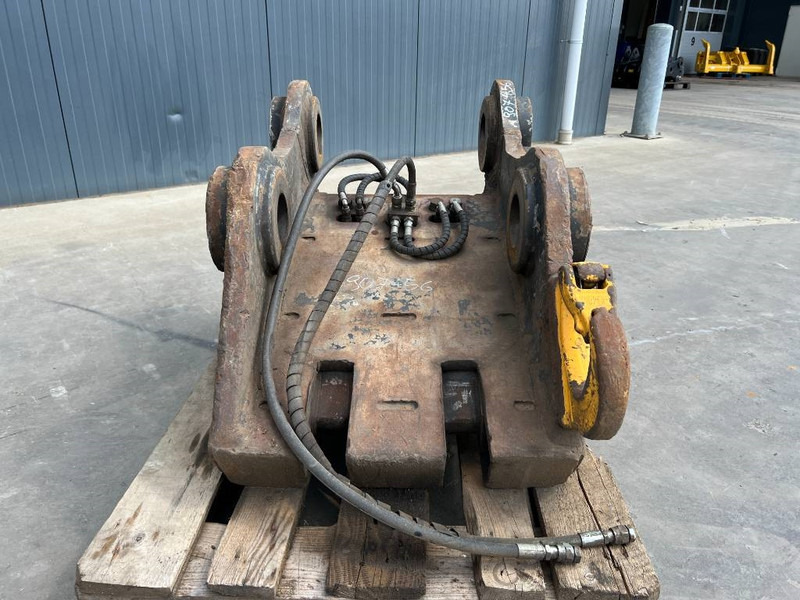 Volvo S3 / 352F - Redskapsfäste för Byggmaskiner: bild 2 Volvo S3 / 352F - Redskapsfäste för Byggmaskiner: bild 2