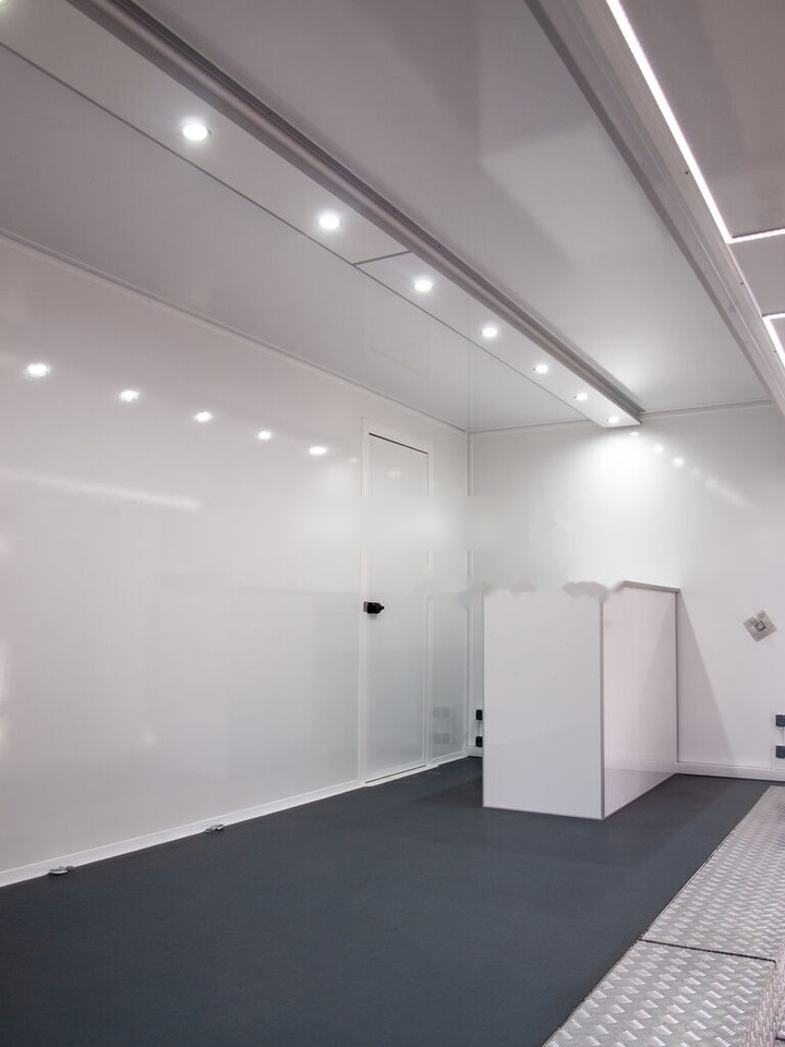 Bannert EVENTOWA - Försäljningsvagn: bild 4 Bannert EVENTOWA - Försäljningsvagn: bild 4