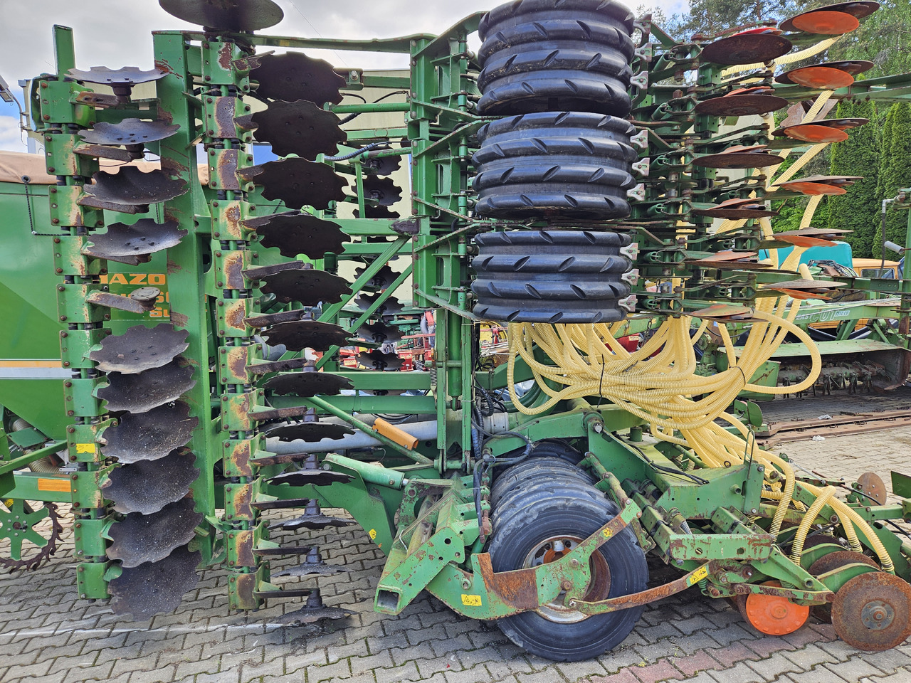 Amazone Cirrus 6001 Super - Kombisåmaskin: bild 1 Amazone Cirrus 6001 Super - Kombisåmaskin: bild 1