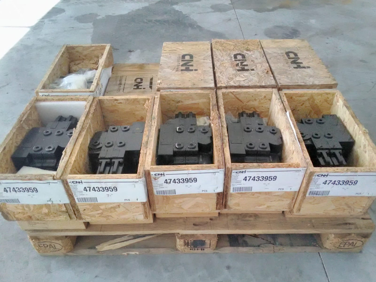 CNH 47433959 - Ventil för Lantbruksmaskiner: bild 2 CNH 47433959 - Ventil för Lantbruksmaskiner: bild 2