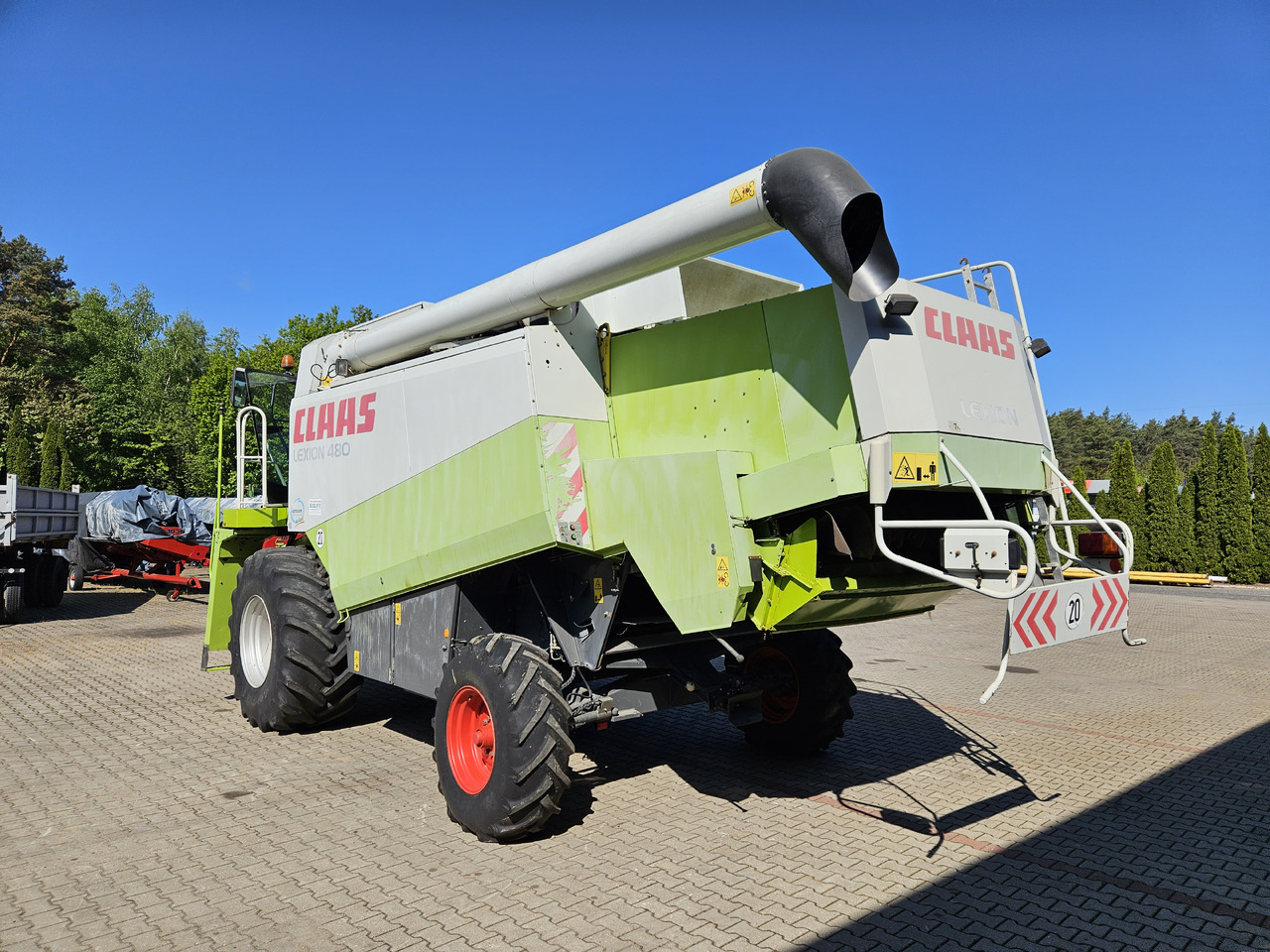 Claas Lexion 480 - Skördetröska: bild 4 Claas Lexion 480 - Skördetröska: bild 4