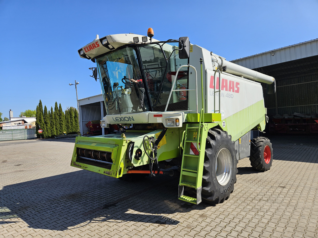 Claas Lexion 480 - Skördetröska: bild 1 Claas Lexion 480 - Skördetröska: bild 1