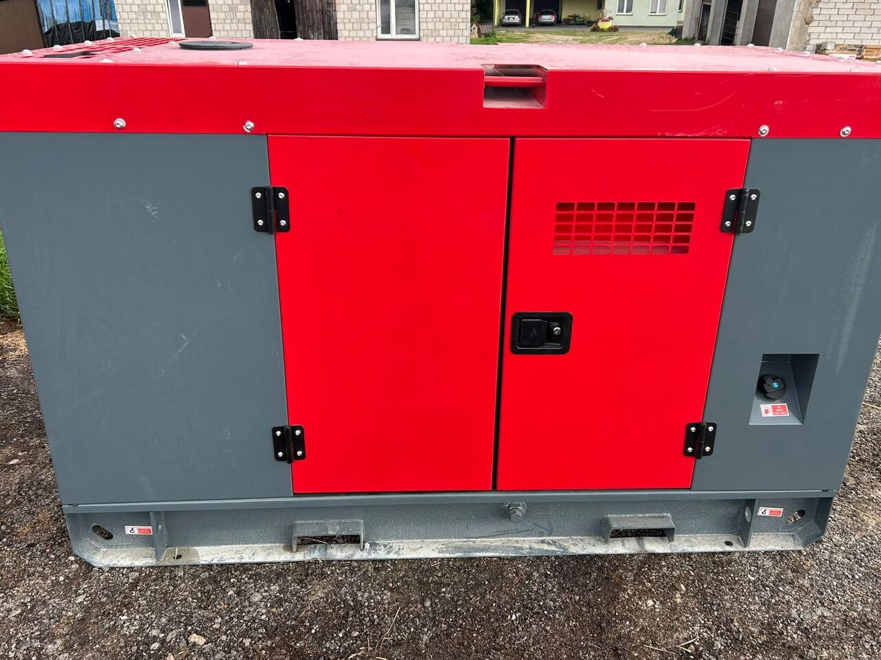 DEVOL POWER VG-R30 - Elgenerator: bild 2 DEVOL POWER VG-R30 - Elgenerator: bild 2