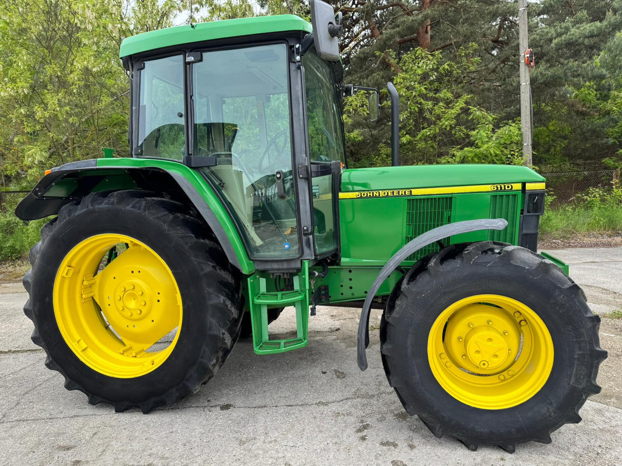 JOHN DEERE 6110 - Traktor: bild 5 JOHN DEERE 6110 - Traktor: bild 5