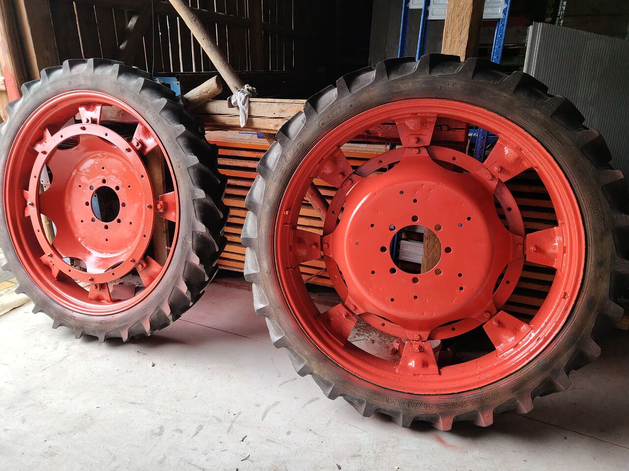 Kleber, Taurus 11.2 R32 (270/95 R32), 9.5 R48 - Komplett hjul för Lantbruksmaskiner: bild 5 Kleber, Taurus 11.2 R32 (270/95 R32), 9.5 R48 - Komplett hjul för Lantbruksmaskiner: bild 5
