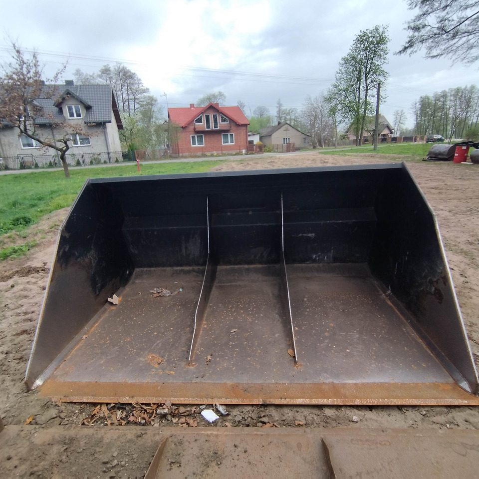 Manitou - Lastarskopa: bild 4 Manitou - Lastarskopa: bild 4