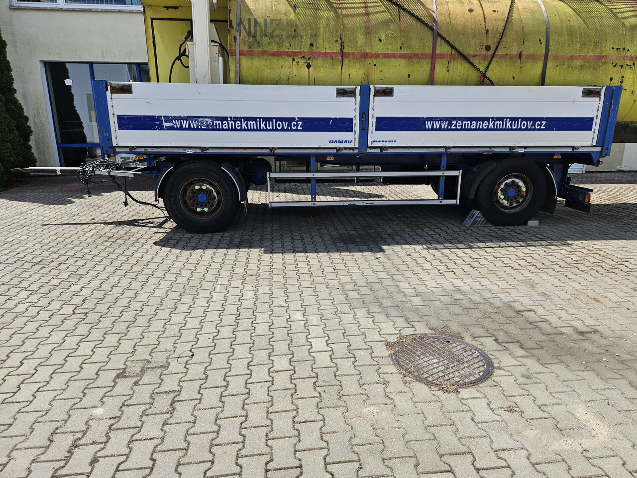 PV18 - Bilsläp: bild 1 PV18 - Bilsläp: bild 1