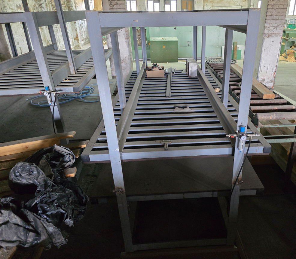 Prasa stół do klejenia płyt, drewna pneumatyczna regulowana 3 m - Träbearbetningsmaskin: bild 2 Prasa stół do klejenia płyt, drewna pneumatyczna regulowana 3 m - Träbearbetningsmaskin: bild 2