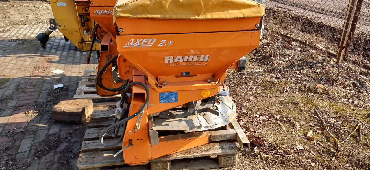 RAUCH AXEO 2.1 - Sand-/ Saltspridare: bild 5 RAUCH AXEO 2.1 - Sand-/ Saltspridare: bild 5