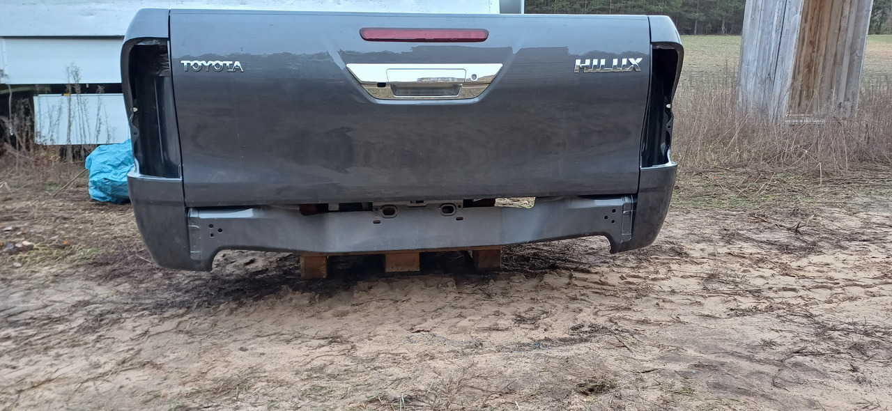 TOYOTA HILUX Extracab (2023 r.) NOWA paka skrzynia - Karosseri och exteriör för Övrig maskin: bild 5 TOYOTA HILUX Extracab (2023 r.) NOWA paka skrzynia - Karosseri och exteriör för Övrig maskin: bild 5