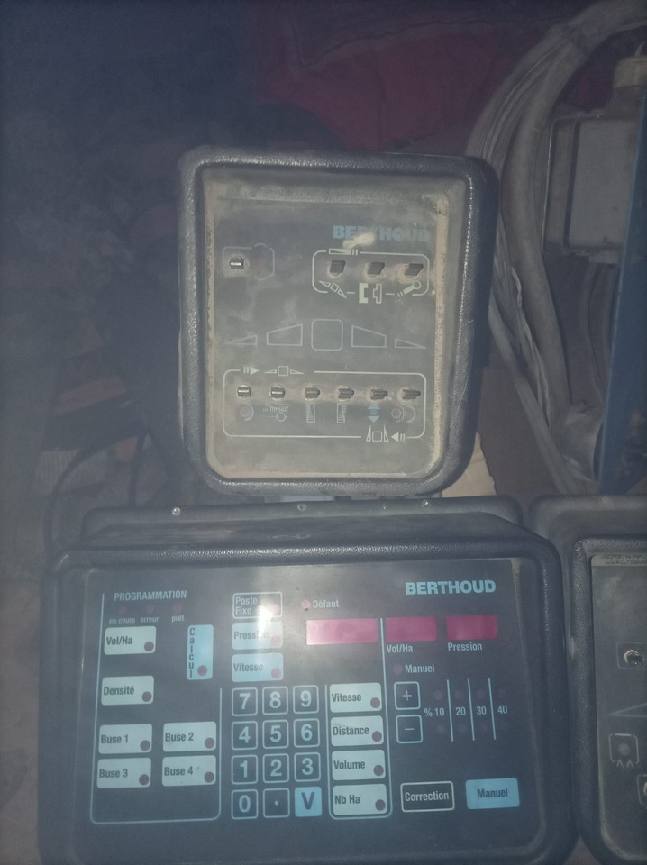 Berthoud RACE 32SX24 - Spruta: bild 3 Berthoud RACE 32SX24 - Spruta: bild 3