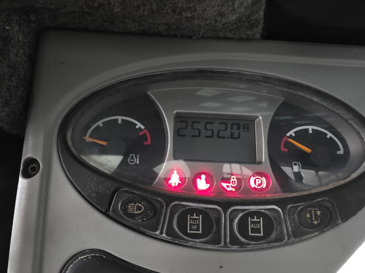 Bob cat s100 - Kompaktlastare/ Slirstyrda lastare: bild 5 Bob cat s100 - Kompaktlastare/ Slirstyrda lastare: bild 5