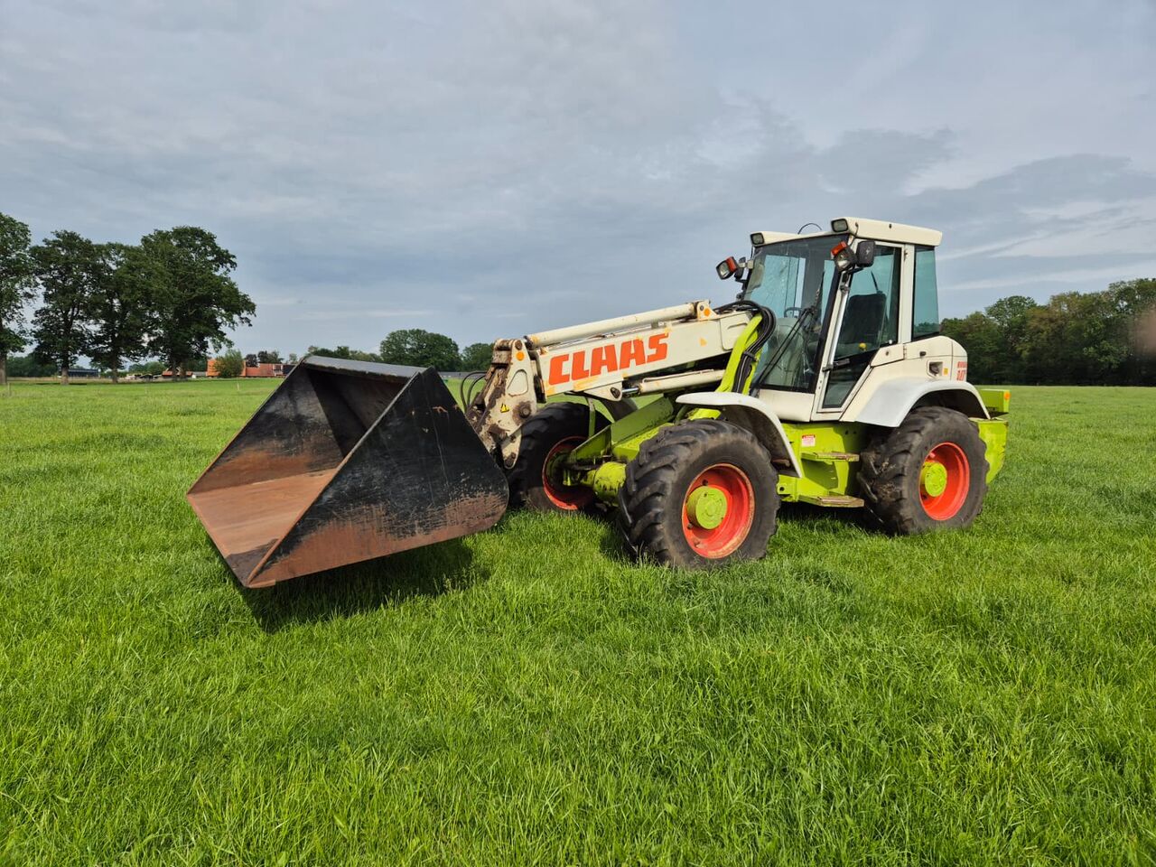 Claas Ranger 940 RX - Hjullastare: bild 1 Claas Ranger 940 RX - Hjullastare: bild 1