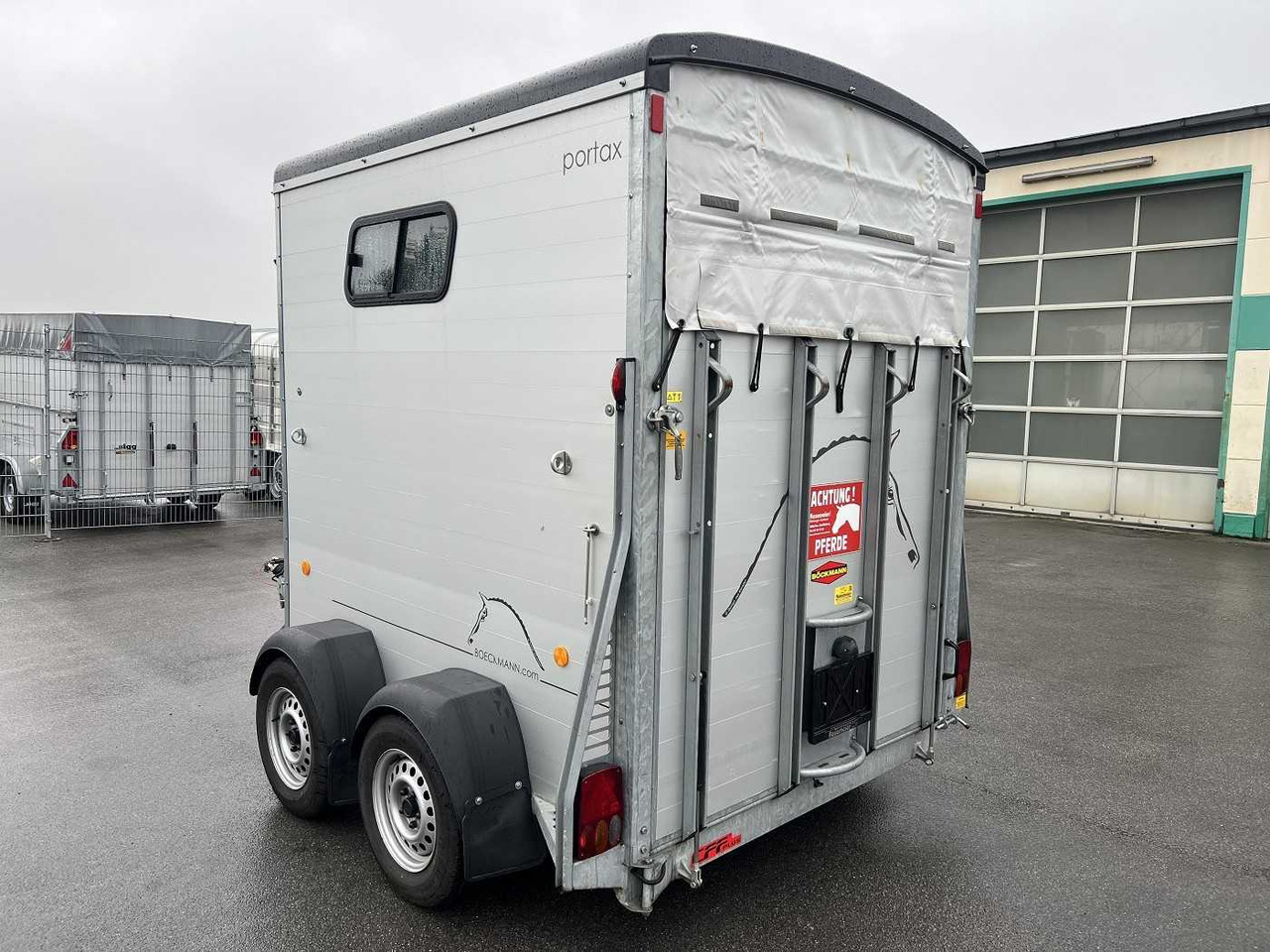 BOECKMANN Portax E TKL Pferdeanhänger - Hästsläp: bild 5 BOECKMANN Portax E TKL Pferdeanhänger - Hästsläp: bild 5