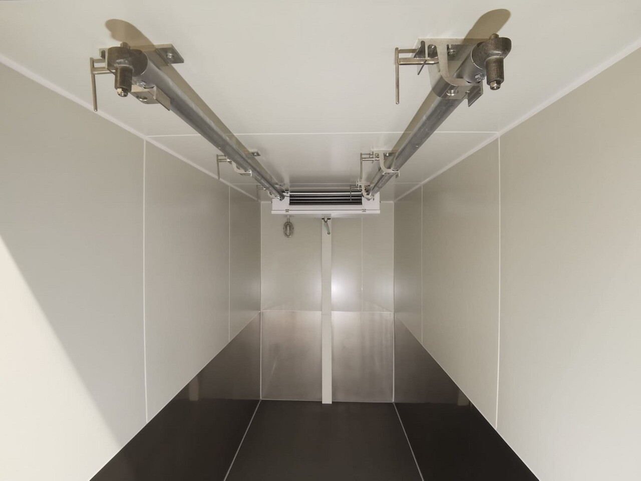 UNSINN KIK 3530-14-1500 Rohrbahn Kühlanhänger - Kylsläp: bild 5 UNSINN KIK 3530-14-1500 Rohrbahn Kühlanhänger - Kylsläp: bild 5