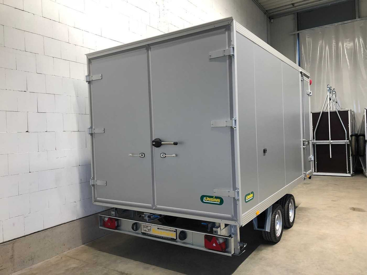 UNSINN UKH 6C 3620 Seitentür+Treppe Kühlanhänger - Kylsläp: bild 4 UNSINN UKH 6C 3620 Seitentür+Treppe Kühlanhänger - Kylsläp: bild 4