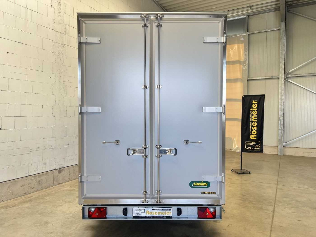 UNSINN UKT 0C 3617 - 3 Rohrbahnen Kühlanhänger - Kylsläp: bild 3 UNSINN UKT 0C 3617 - 3 Rohrbahnen Kühlanhänger - Kylsläp: bild 3