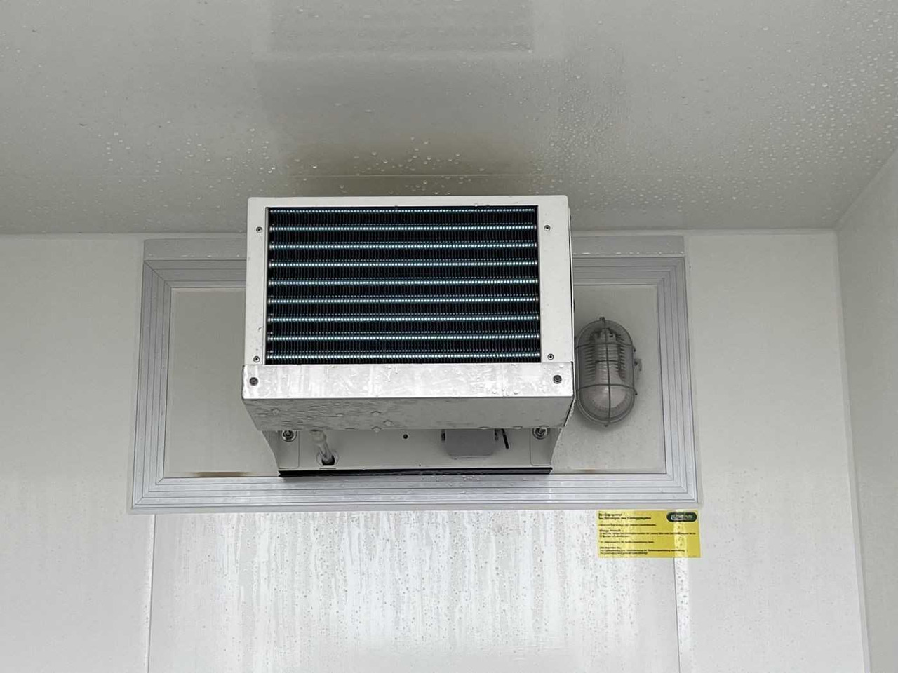 UNSINN UKT 6C 2513-13-14 Kühlanhänger - Kylsläp: bild 4 UNSINN UKT 6C 2513-13-14 Kühlanhänger - Kylsläp: bild 4