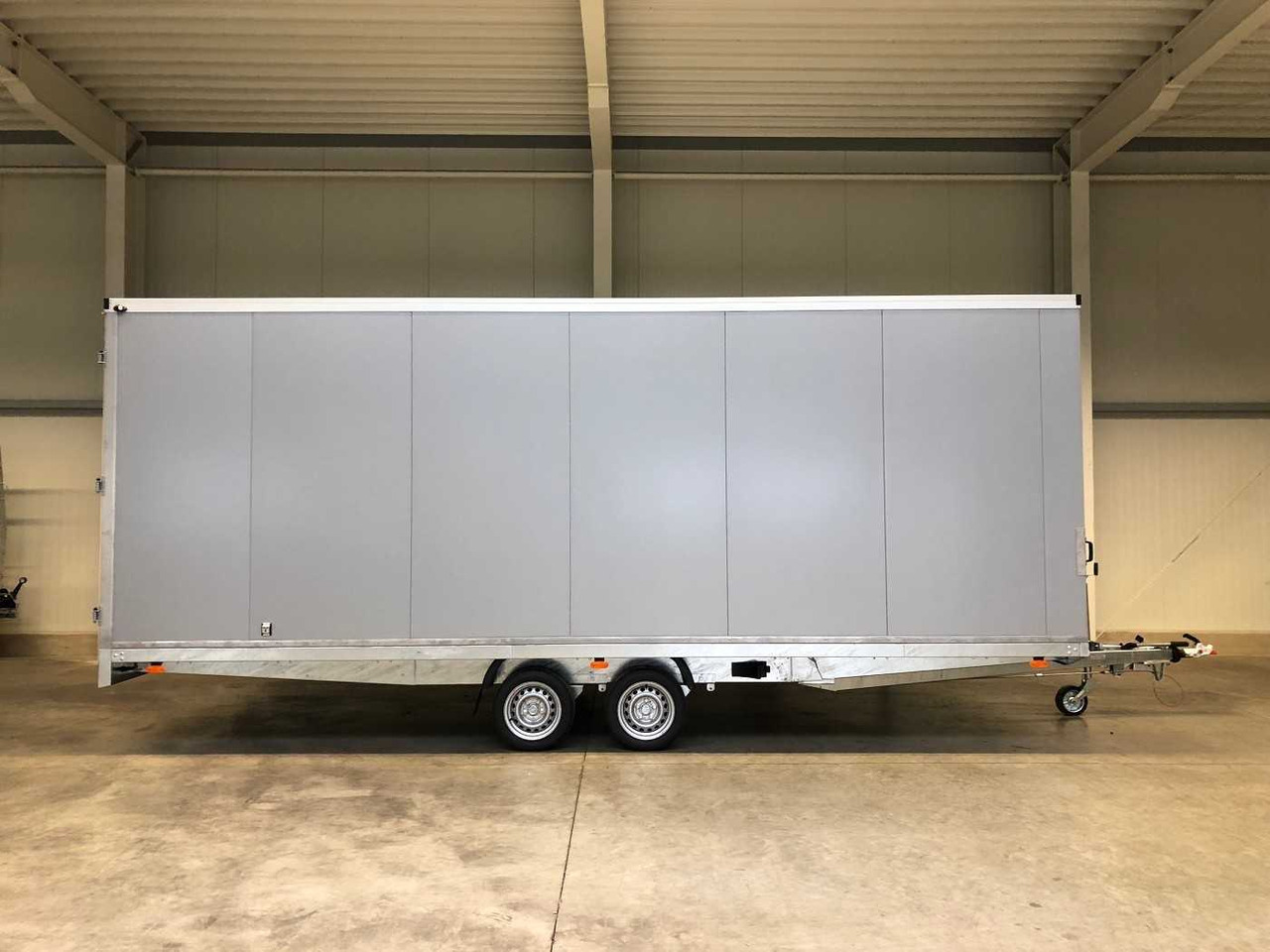 VEZEKO HK F 35.6 Kofferanhänger - Skåpsläp: bild 1 VEZEKO HK F 35.6 Kofferanhänger - Skåpsläp: bild 1