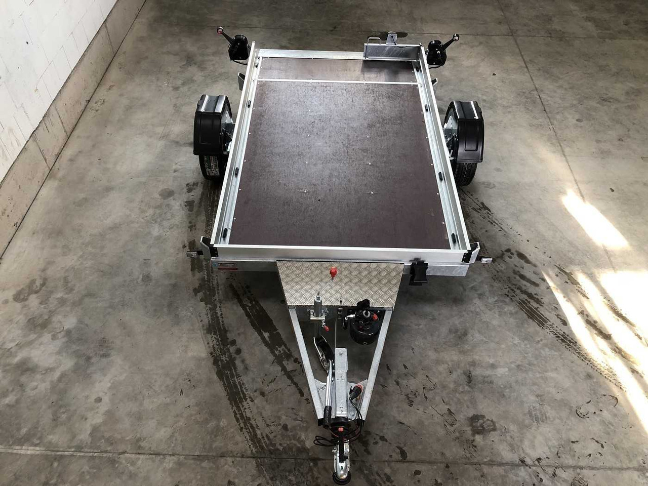 VEZEKO Husky FB 13.28 Absenker - MC-släp: bild 2 VEZEKO Husky FB 13.28 Absenker - MC-släp: bild 2