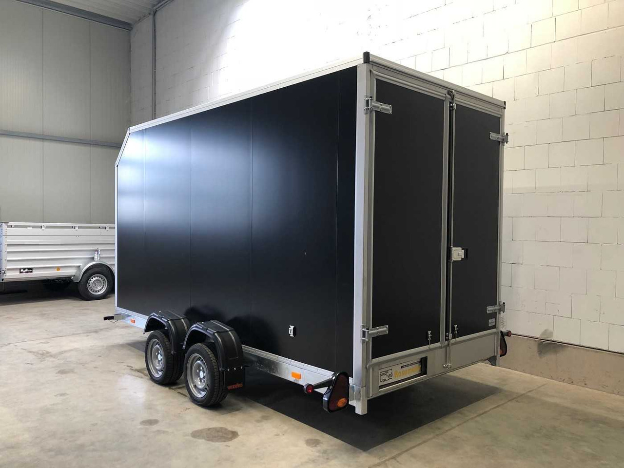 VEZEKO Husky FB K 35.40 SP EP Tür Kofferanhänger Absenker - Skåpsläp: bild 5 VEZEKO Husky FB K 35.40 SP EP Tür Kofferanhänger Absenker - Skåpsläp: bild 5