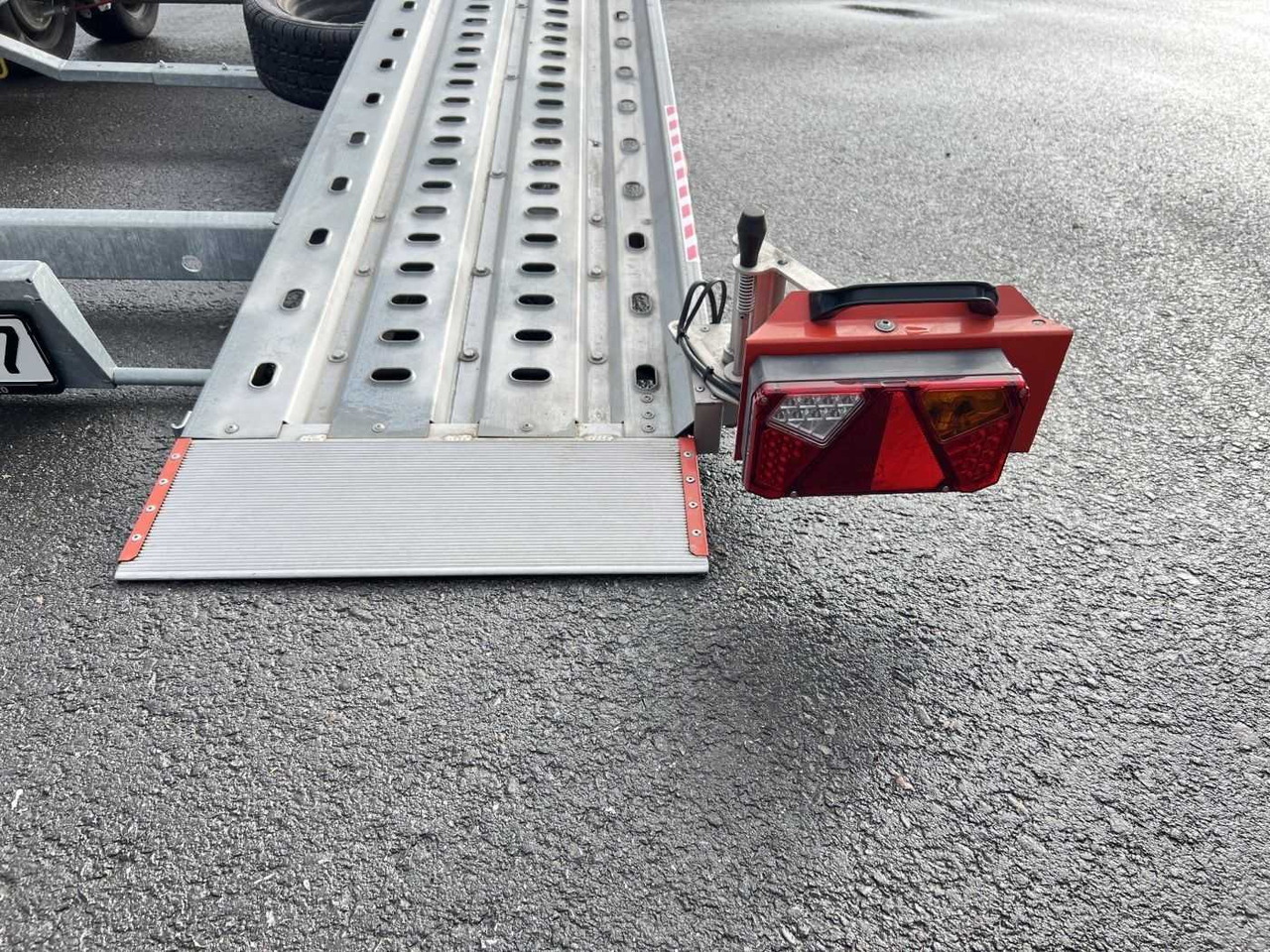 VEZEKO Imola S 35.47 Autotransporter - Biltransportsläp: bild 5 VEZEKO Imola S 35.47 Autotransporter - Biltransportsläp: bild 5