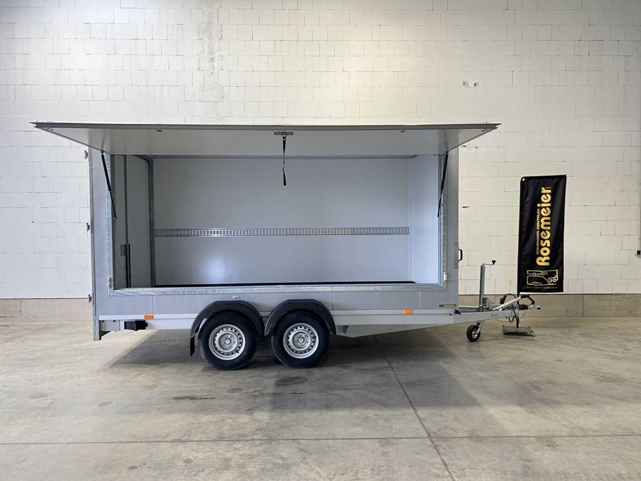 VEZEKO TK D 27.40 Flügeltüren+Seitenk Kofferanhänger Promotionanhänger - Skåpsläp: bild 3 VEZEKO TK D 27.40 Flügeltüren+Seitenk Kofferanhänger Promotionanhänger - Skåpsläp: bild 3