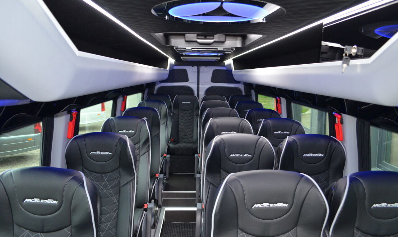 MERCEDES-BENZ Sprinter 519 4x4 high and low drive - Minibuss, Persontransport: bild 4 MERCEDES-BENZ Sprinter 519 4x4 high and low drive - Minibuss, Persontransport: bild 4