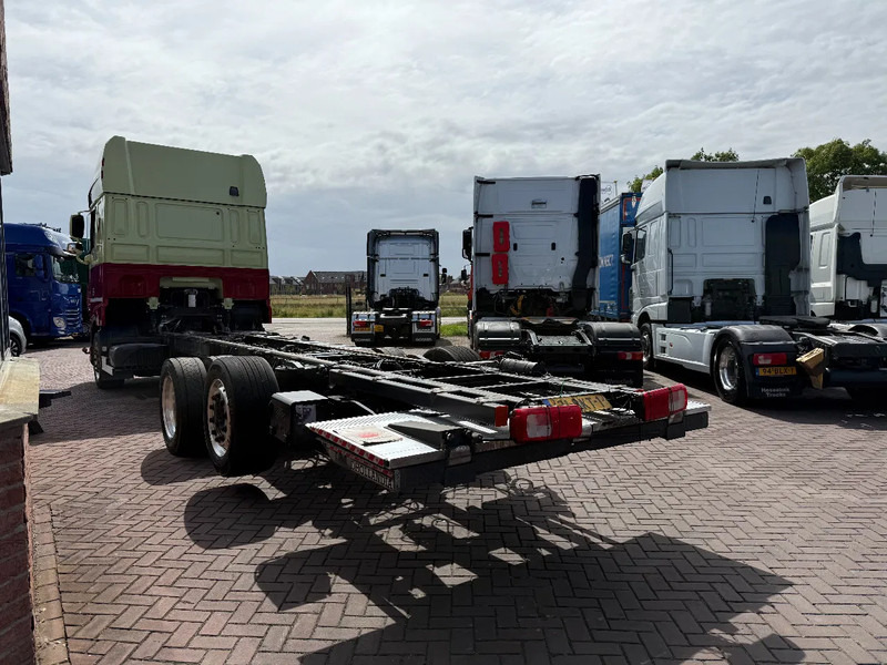 DAF XF 480 XF480 6X2 SSC CHASSIS EURO6 HOLLAND TRUCK TUV 4-2026 Smart Tacho - Chassi lastbil: bild 3 DAF XF 480 XF480 6X2 SSC CHASSIS EURO6 HOLLAND TRUCK TUV 4-2026 Smart Tacho - Chassi lastbil: bild 3