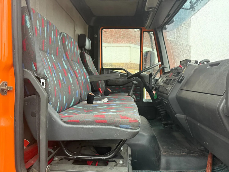 Iveco Eurocargo Eurocargo 120E18 / Airco / APK TUV 3-2026 / 227tkm / Euro3 / Steel suspension / No rust!!!!!!! - Lastbil med skåp: bild 5 Iveco Eurocargo Eurocargo 120E18 / Airco / APK TUV 3-2026 / 227tkm / Euro3 / Steel suspension / No rust!!!!!!! - Lastbil med skåp: bild 5