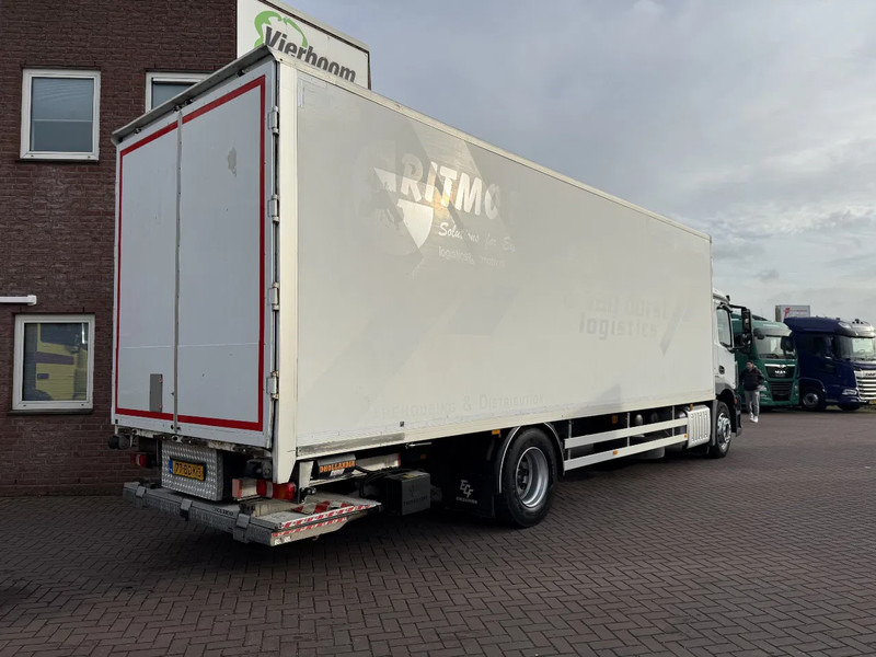 Mercedes-Benz Antos Antos 1824L mit 8.5m Isokoffer / 1.500kg Ladebordwand / Euro6 / Holland Truck - Lastbil med skåp: bild 4 Mercedes-Benz Antos Antos 1824L mit 8.5m Isokoffer / 1.500kg Ladebordwand / Euro6 / Holland Truck - Lastbil med skåp: bild 4