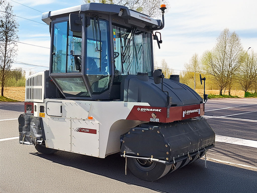 DYNAPAC CP1200W - Gummihjulsvält: bild 1 DYNAPAC CP1200W - Gummihjulsvält: bild 1