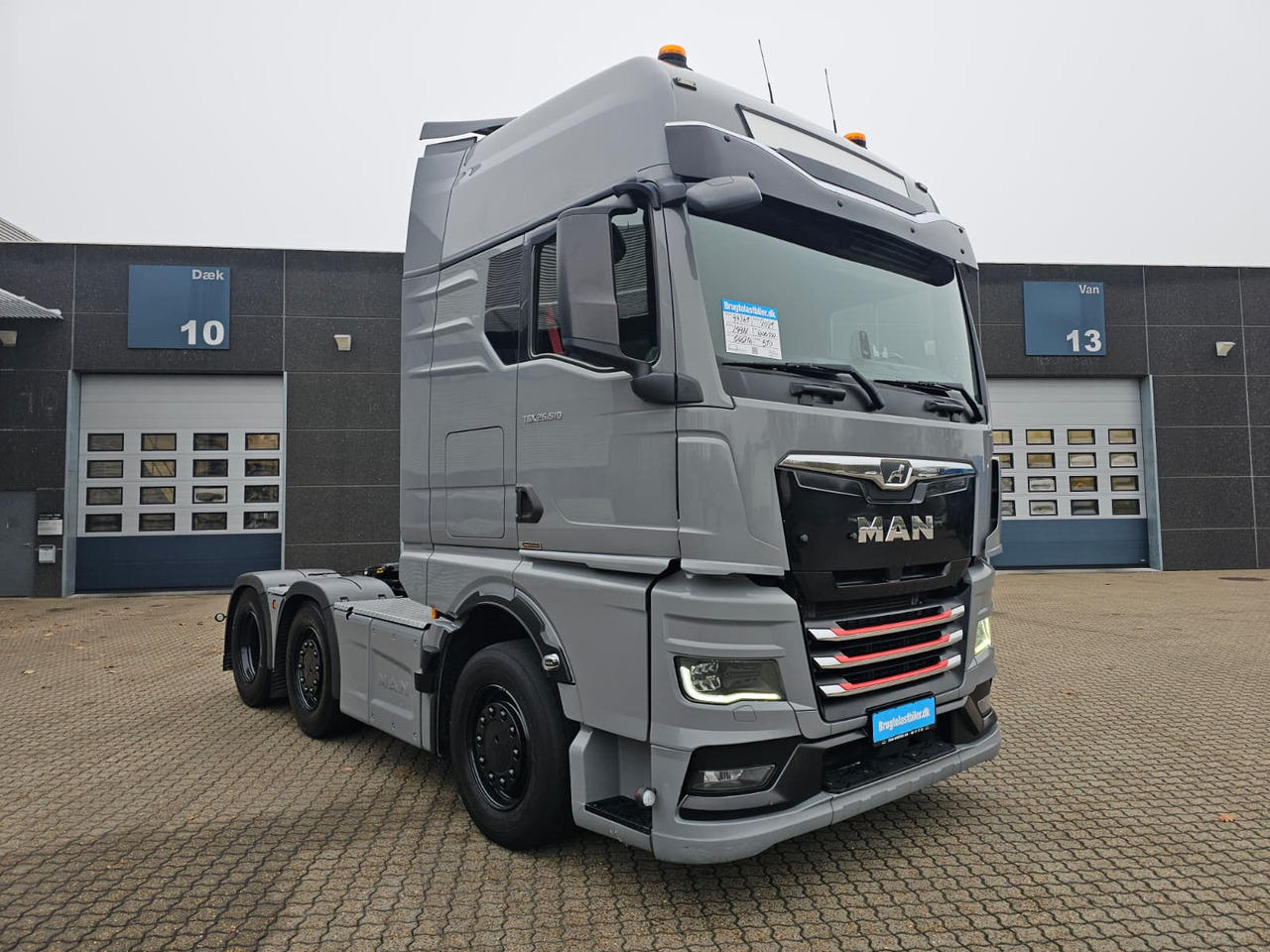 MAN TGX 26.510 6x2-2 Individual Lion S - Dragbil: bild 2 MAN TGX 26.510 6x2-2 Individual Lion S - Dragbil: bild 2