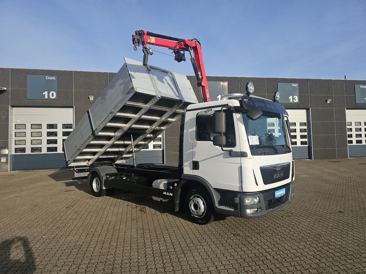 MAN TGL 10.220 - Tippbil lastbil: bild 2 MAN TGL 10.220 - Tippbil lastbil: bild 2