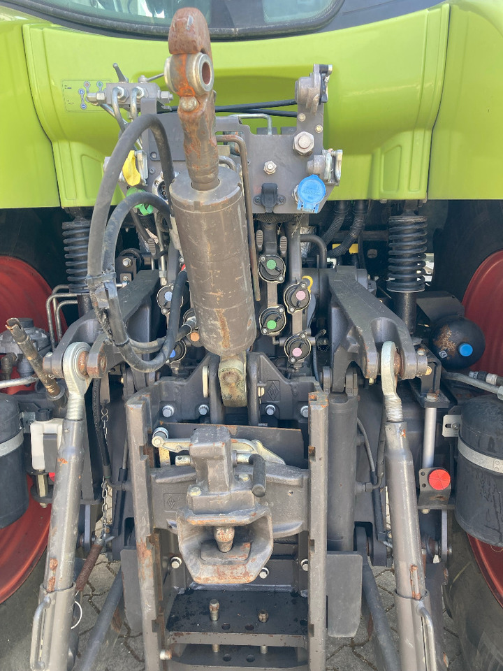 CLAAS Arion 650 CEBIS - Traktor: bild 4 CLAAS Arion 650 CEBIS - Traktor: bild 4