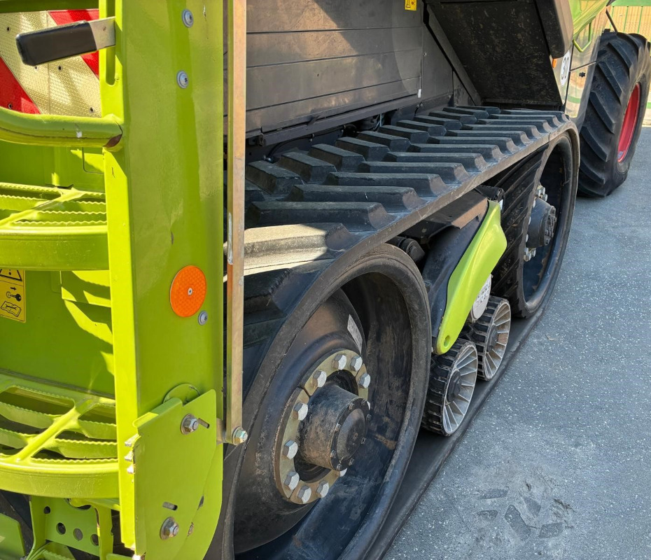 CLAAS Lexion 760TT - Skördetröska: bild 2 CLAAS Lexion 760TT - Skördetröska: bild 2