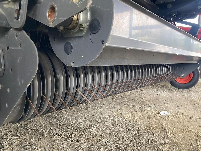 CLAAS Variant 485 RC PRO - Rundbalspress: bild 3 CLAAS Variant 485 RC PRO - Rundbalspress: bild 3