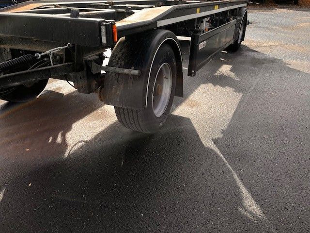 Hüffermann Abrollanhänger HAR 18.6767 - Lastväxlarsläp/ Liftdumpersläp: bild 5 Hüffermann Abrollanhänger HAR 18.6767 - Lastväxlarsläp/ Liftdumpersläp: bild 5