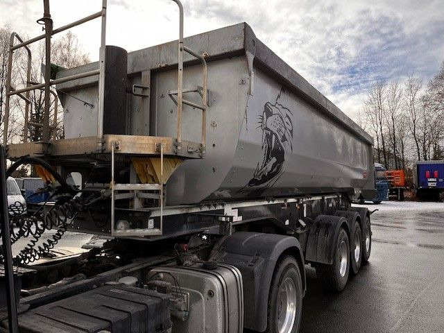 Langendorf SKS-HS 24/30 Stahlmulde Plasticauskleidung - Tippbil semitrailer: bild 2 Langendorf SKS-HS 24/30 Stahlmulde Plasticauskleidung - Tippbil semitrailer: bild 2